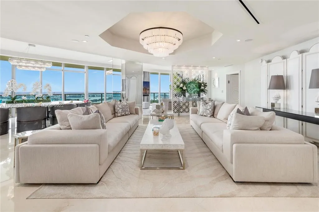 Квартира 259м² в США, Майами. Стоимостью 3668900€ аренда фото-1
