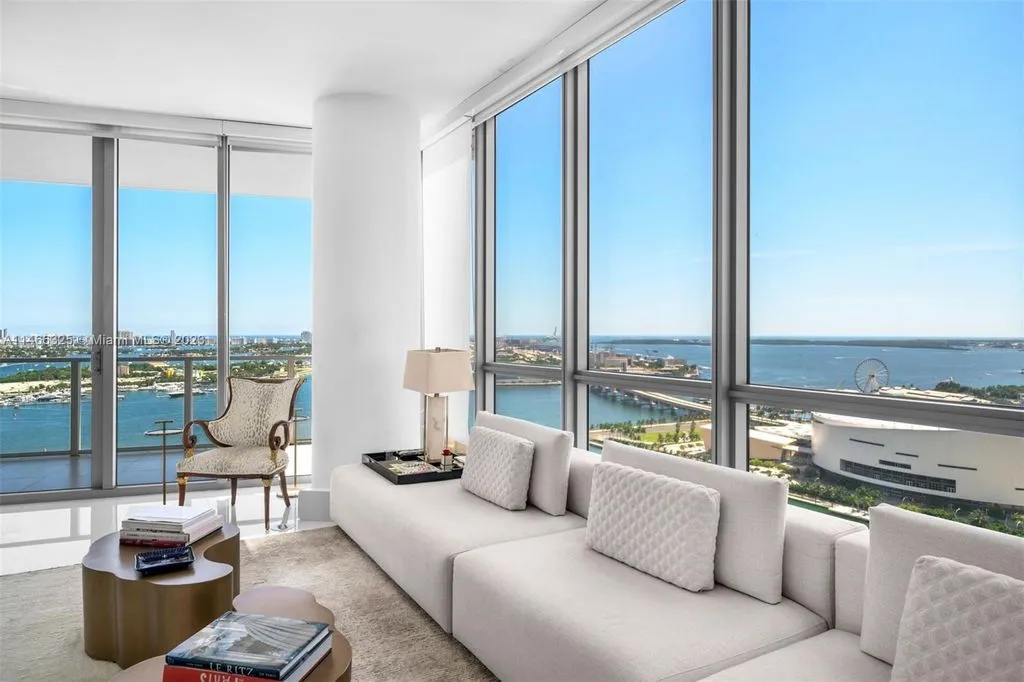 Квартира 259м² в США, Майами. Стоимостью 3668900€ аренда фото-13