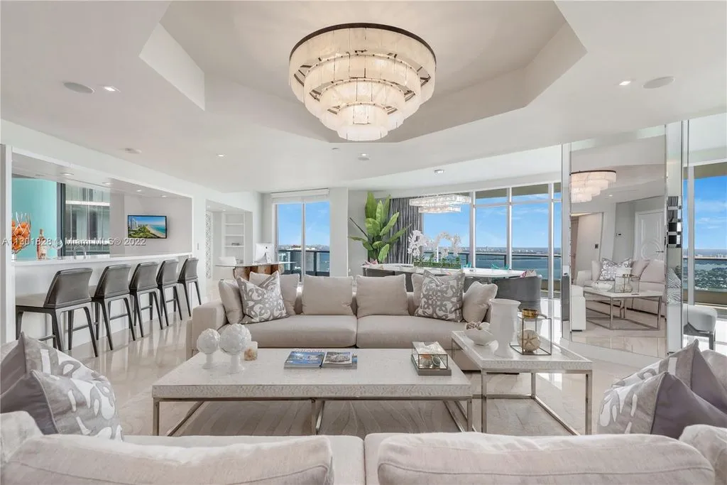 Квартира 259м² в США, Майами. Стоимостью 3668900€ аренда фото-15