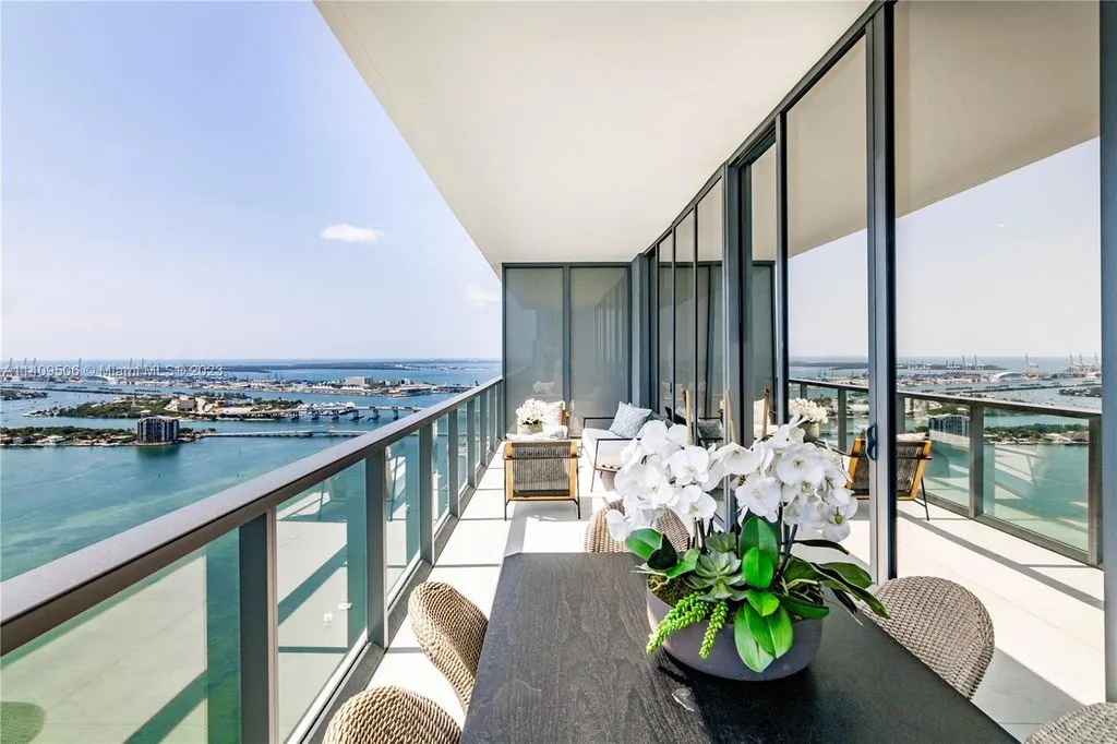 Квартира 259м² в США, Майами. Стоимостью 3668900€ аренда фото-41