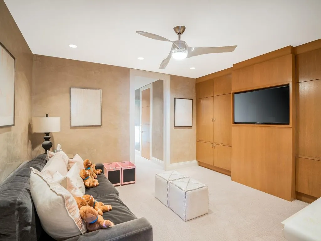 Квартира 946м² в США, Корал Гейблс. Стоимостью 28420€ аренда фото-3