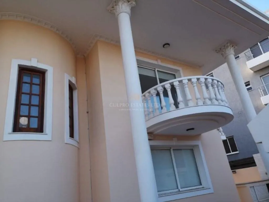 Вилла 650м² в Кипре, Лимасол. Стоимостью 8000€ аренда фото-3