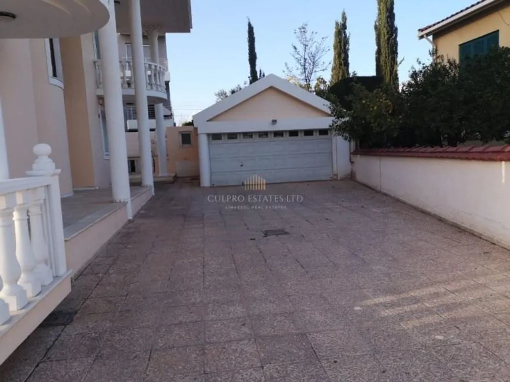 Вилла 650м² в Кипре, Лимасол. Стоимостью 8000€ аренда фото-6