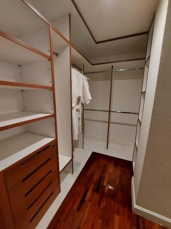 Квартира 230м² в Таиланде, Бангкок. Стоимостью 2480€ аренда фото-12