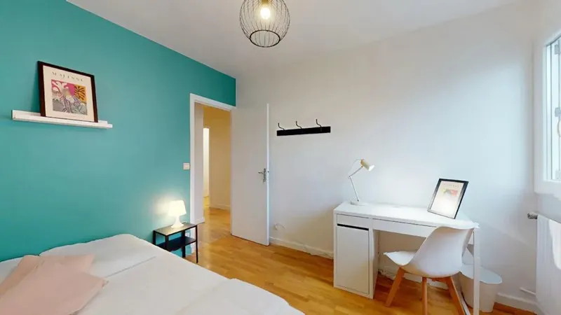 Квартира 104м² в Франции, Лион. Стоимостью 549£ аренда фото-4