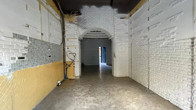 Магазин 90м² в Италии, Бергамо. Стоимостью 207280£ аренда фото-2