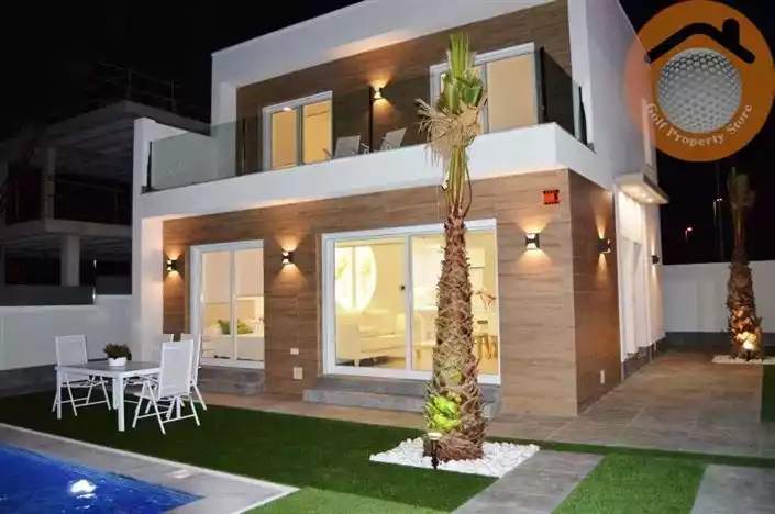 Дом 115м² в Испании, Сан-Педро-дель-Пинатар. Стоимостью 249000€ аренда фото-1