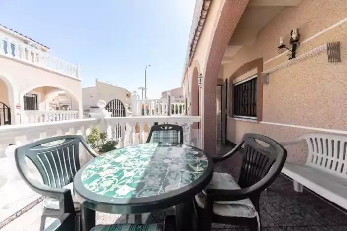 Таунхаус 43м² в Испании, Ла Марина. Стоимостью 74000€ аренда фото-12