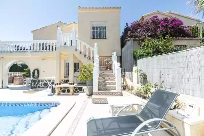 Дом 238м² в Испании, Ла Марина. Стоимостью 179000€ аренда фото-31