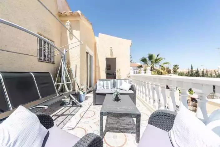 Дом 238м² в Испании, Ла Марина. Стоимостью 179000€ аренда фото-9
