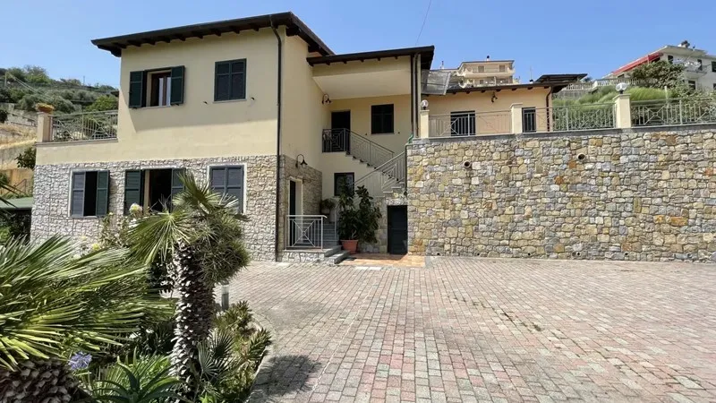 Вилла 150м² в Италии, Бордигера. Стоимостью 646182£ аренда фото-5