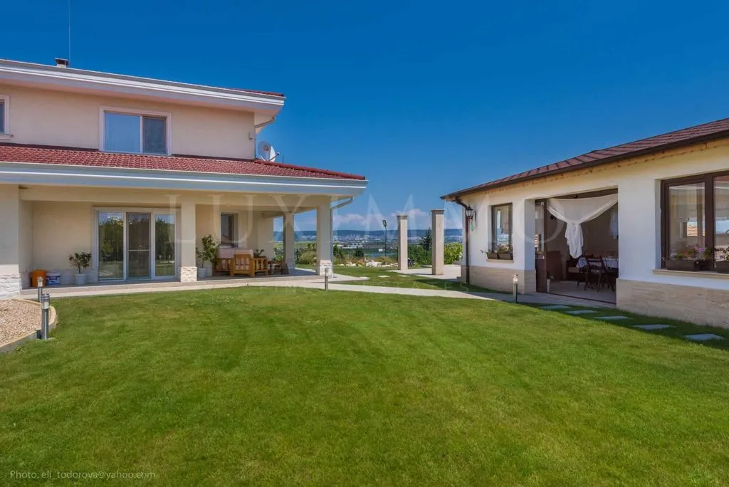Таунхаус 520м² в Болгарии, Варна. Стоимостью 630000€ аренда фото-12