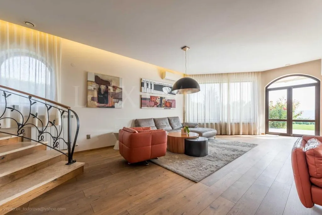 Таунхаус 524м² в Болгарии, Варна. Стоимостью 690000€ аренда фото-11