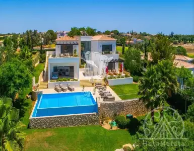 Купить дом в Португалии 2000000€