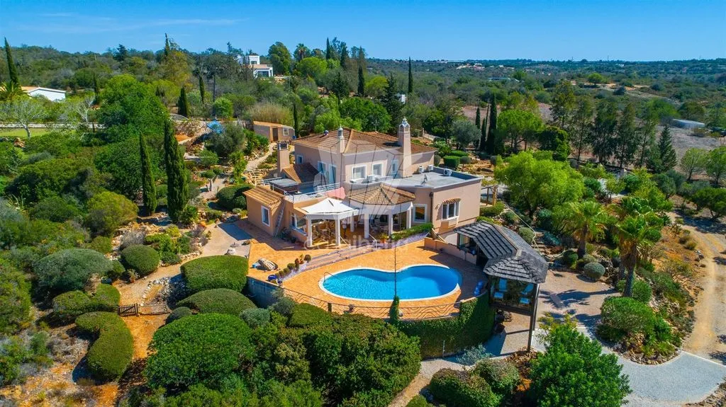 Дом 369м² в Португалии, Лагоа. Стоимостью 1750000€ аренда фото-4