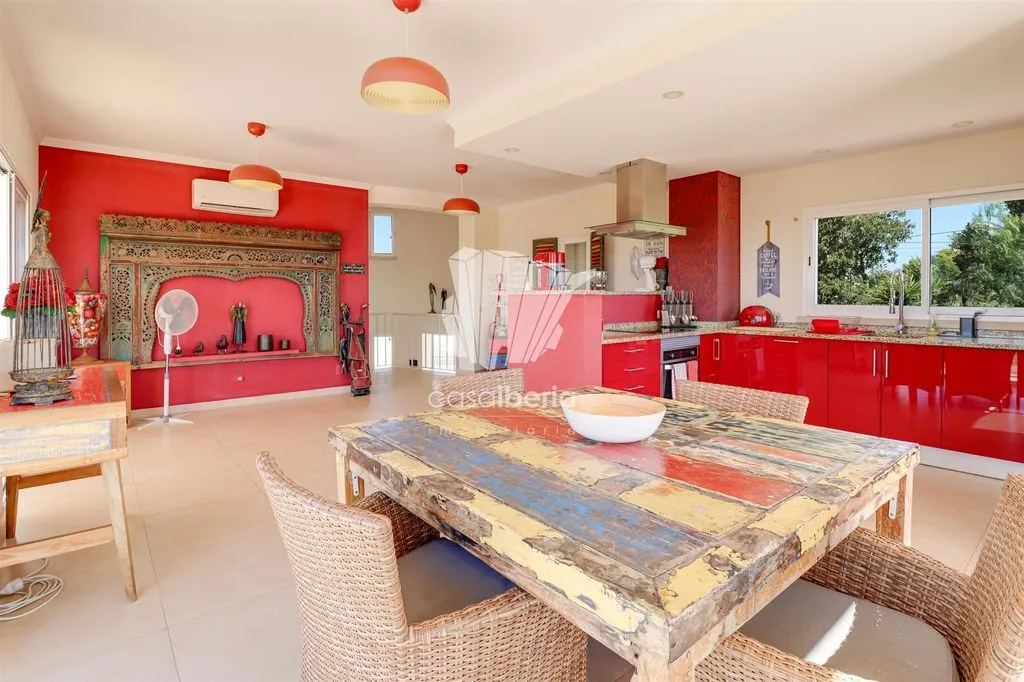 Дом 225м² в Португалии, Лагоа. Стоимостью 2500000€ аренда фото-1