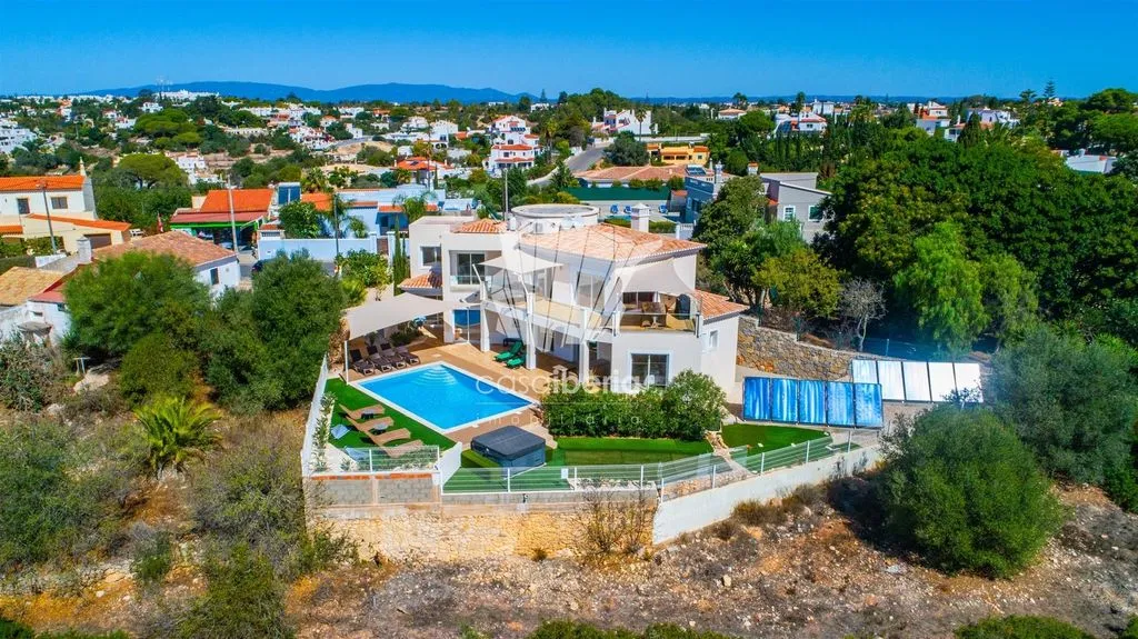 Дом 225м² в Португалии, Лагоа. Стоимостью 2500000€ аренда фото-5
