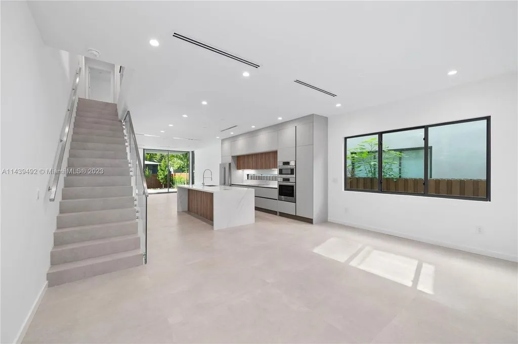 Таунхаус 261м² в США, Майами. Стоимостью 2453400€ аренда фото-2