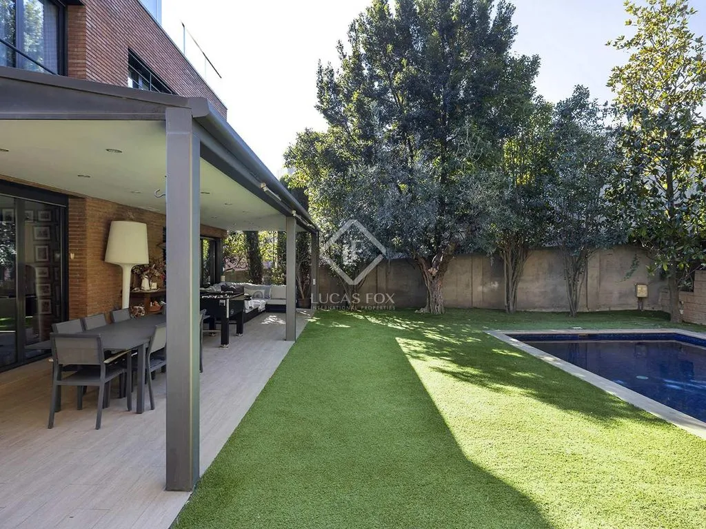 Вилла 589м² в Испании, Барселона. Стоимостью 3790000€ аренда фото-2