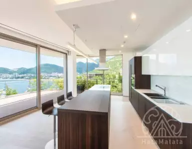 Купить квартиру в Черногории 2800000€