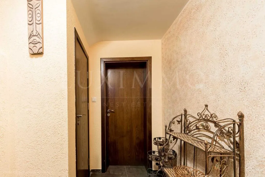 Таунхаус 283м² в Болгарии, Варна. Стоимостью 350000€ аренда фото-2