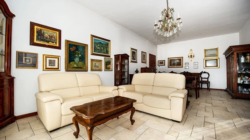 Квартира 101м² в Италии, Бергамо. Стоимостью 182338£ аренда фото-5