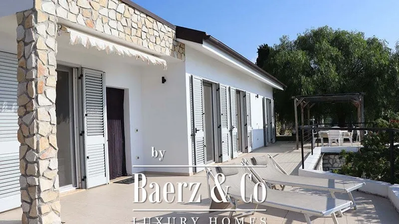 Вилла 235м² в Италии, Бордигера. Стоимостью 1647541£ аренда фото-4
