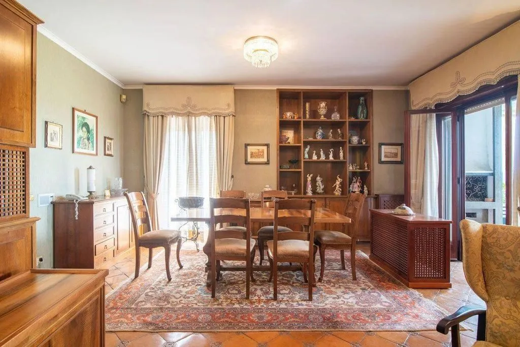 Дом 201м² в Италии, Рим. Стоимостью 950000€ аренда фото-1