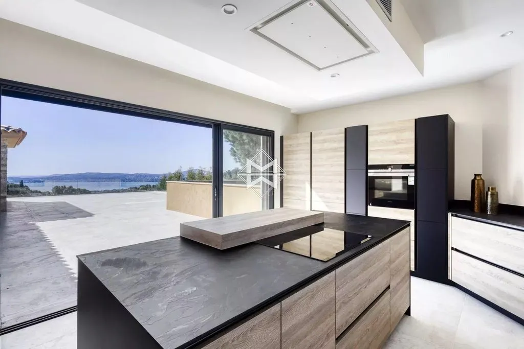 Вилла 353м² в Франции, Гримо. Стоимостью 5450000€ аренда фото-5