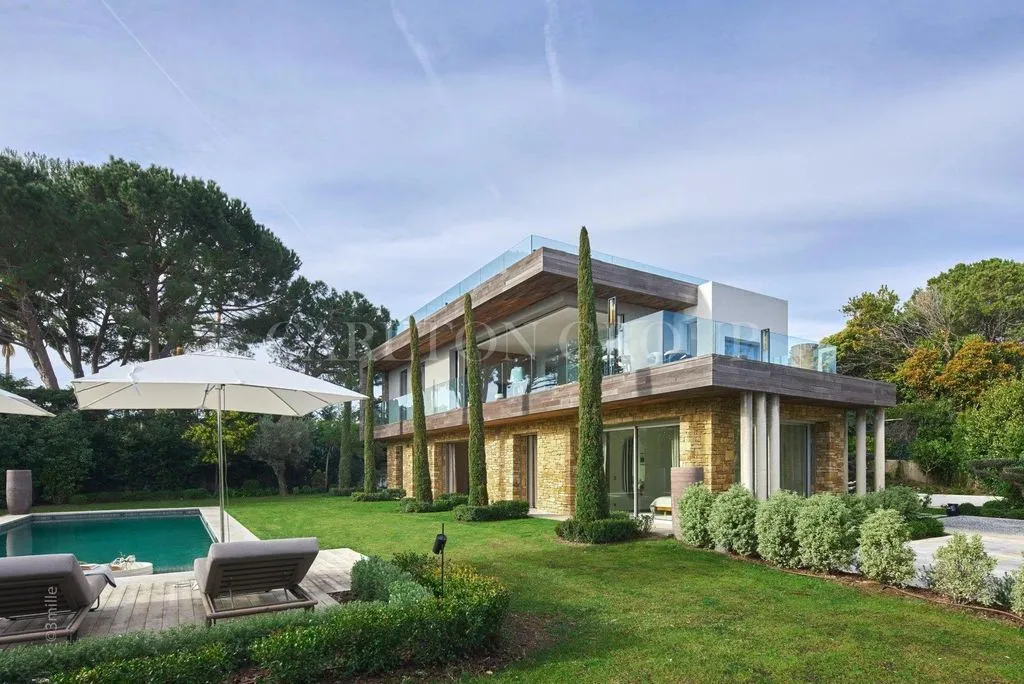 Вилла 330м² в Франции, Антибы. Стоимостью 30000€ аренда фото-5