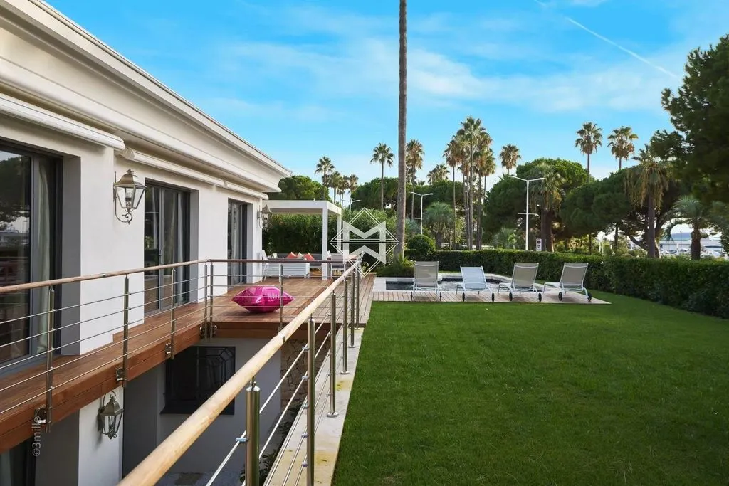 Вилла 380м² в Франции, Канны. Стоимостью 12000€ аренда фото-3