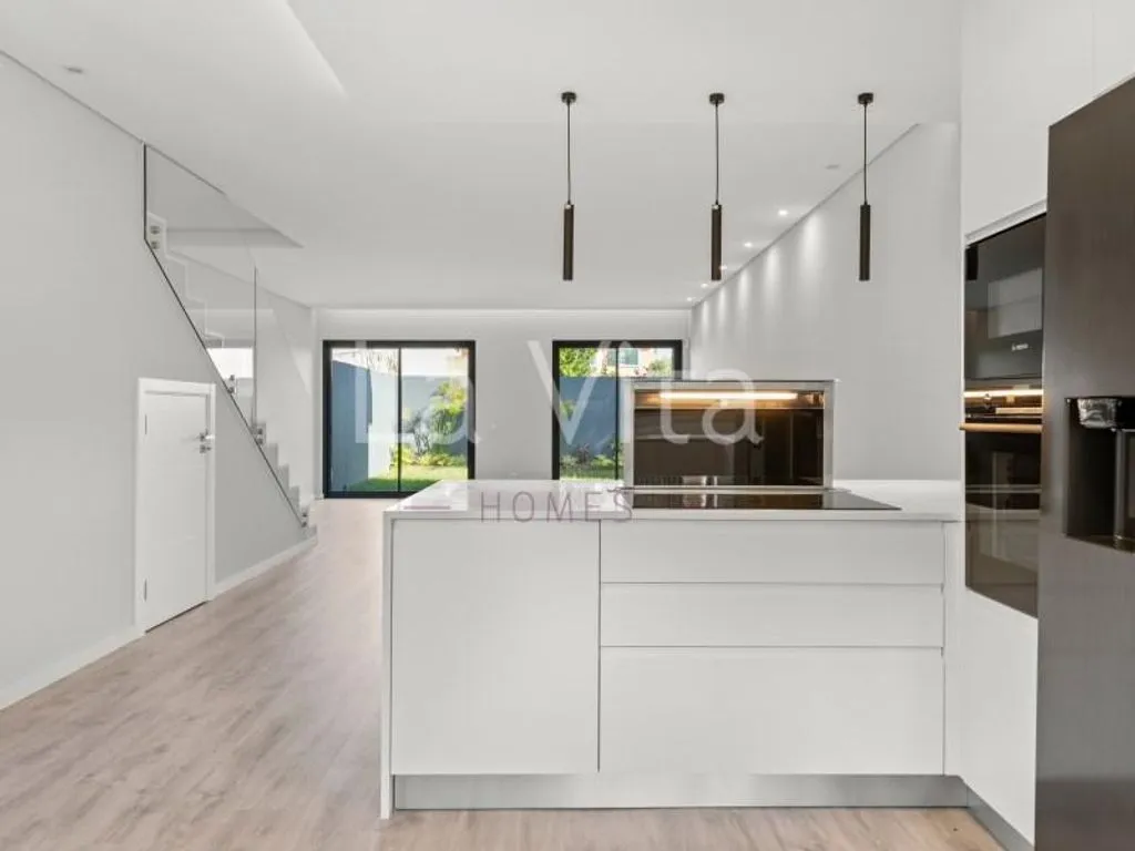 Дом 300м² в Португалии, Кашкайш. Стоимостью 4500€ аренда фото-6
