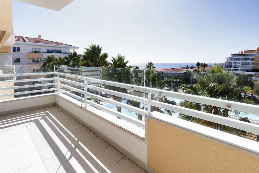 Квартира 200м² в Португалии, Кашкайш. Стоимостью 4200€ аренда фото-1