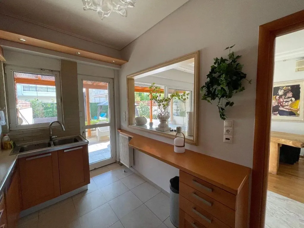 Дом 320м² в Греции, Глифада. Стоимостью 6000€ аренда фото-1