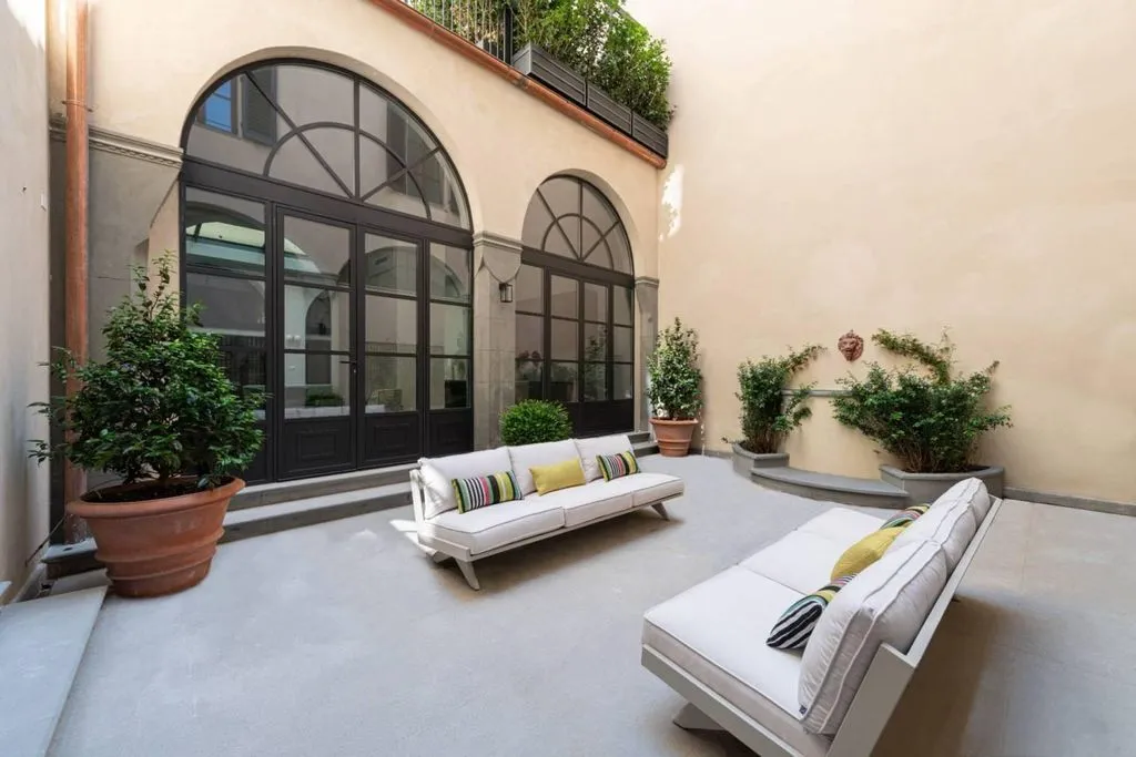 Квартира 239м² в Италии, Флоренция. Стоимостью 14000€ аренда фото-5