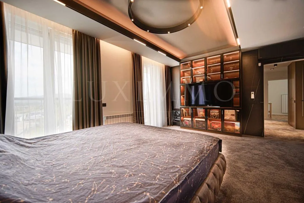 Пентхаус 243м² в Болгарии, София. Стоимостью 1150000€ аренда фото-1