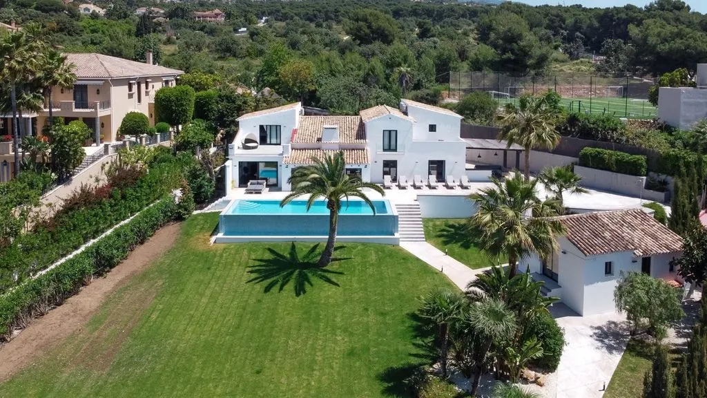 Вилла 906м² в Испании, Марбелья. Стоимостью 3895000€ аренда фото-3