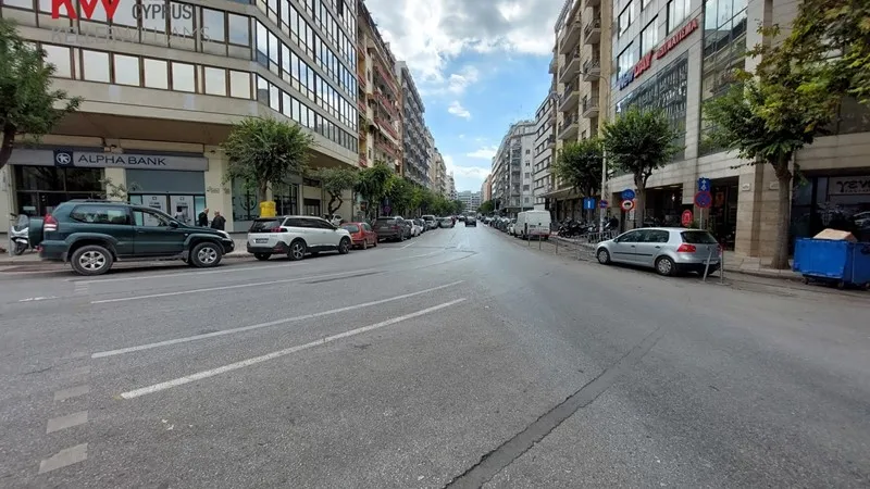 Магазин 238м² в Греции, Салоники. Стоимостью 295710£ аренда фото-3
