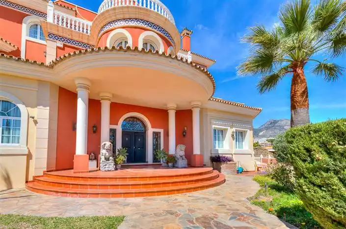 Дом 215м² в Испании, Бенальмадена. Стоимостью 4200000€ аренда фото-8