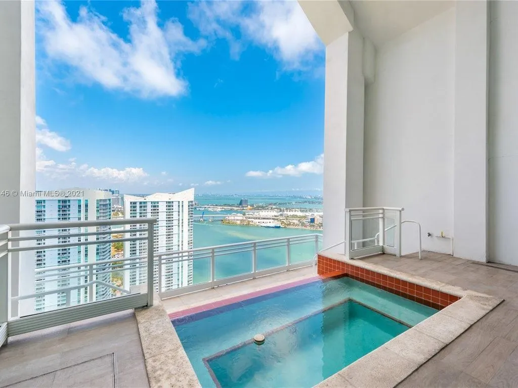 Пентхаус 464м² в США, Майами. Стоимостью 7025300€ аренда фото-1