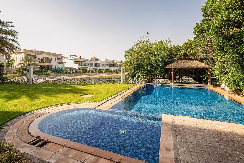 Вилла 1158м² в ОАЭ, Дубай. Стоимостью 274600€ аренда фото-31