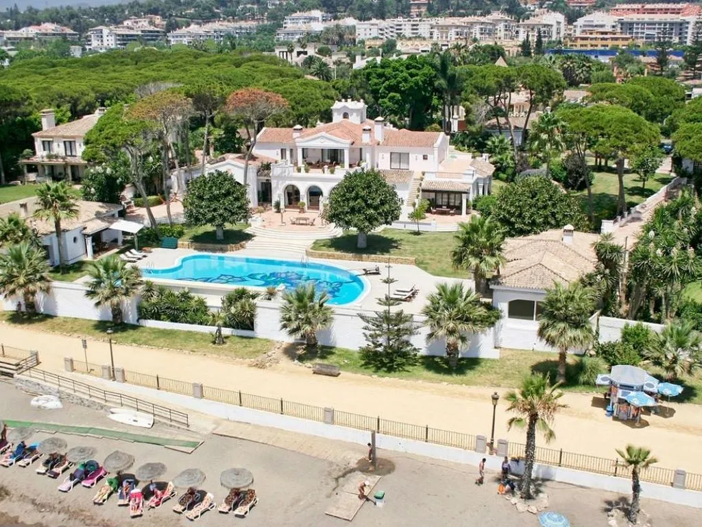 Вилла 2000м² в Испании, Марбелья. Стоимостью 70000€ аренда фото-2