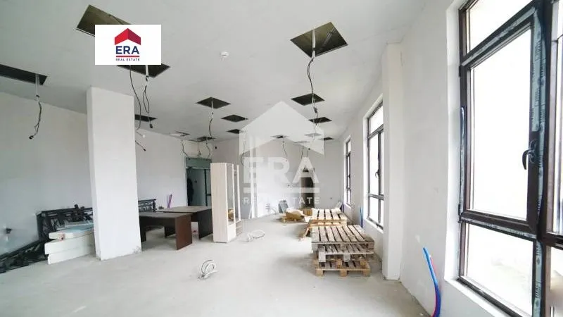 Офис 108м² в Болгарии, София. Стоимостью 185178£ аренда фото-2