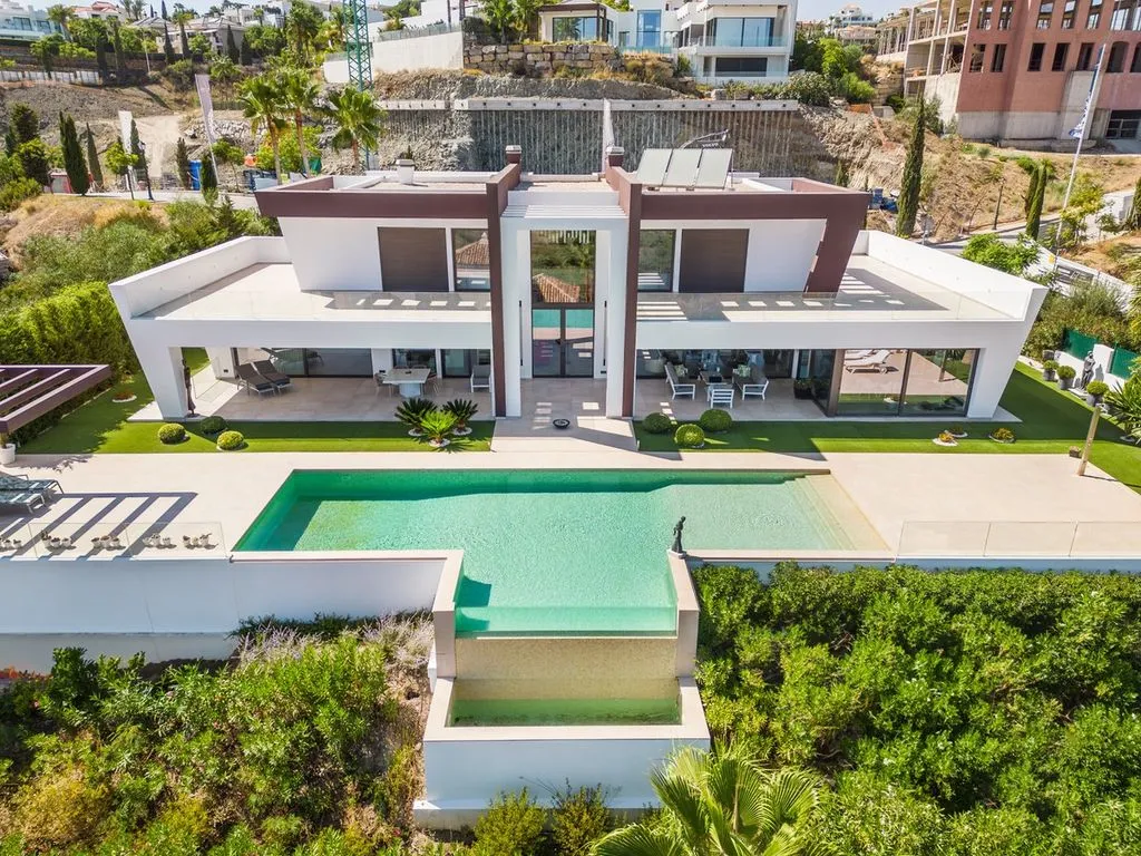 Вилла 647м² в Испании, Марбелья. Стоимостью 5200000€ аренда фото-23