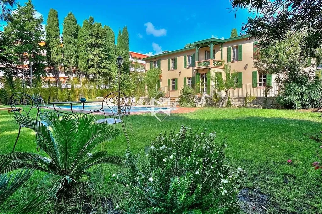 Вилла 420м² в Франции, Канны. Стоимостью 8000€ аренда фото-23