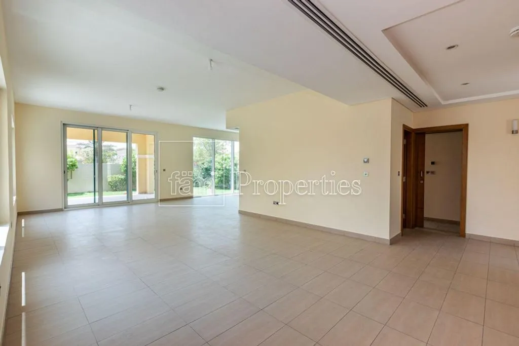 Вилла 402м² в ОАЭ, Дубай. Стоимостью 109200€ аренда фото-4