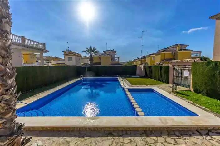 Дом 246м² в Испании, Ориуэла Коста. Стоимостью 269000€ аренда фото-5