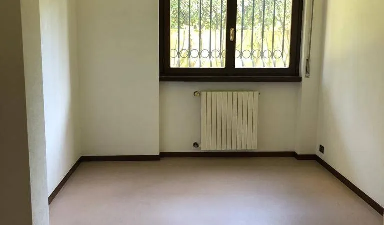 Квартира 65м² в Италии, Бергамо. Стоимостью 186918£ аренда фото-1